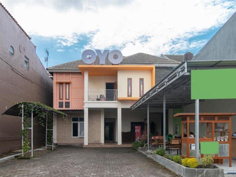 Reddoorz Syariah Near Pakuwon Mall Jogja Kejayan Exteriör bild