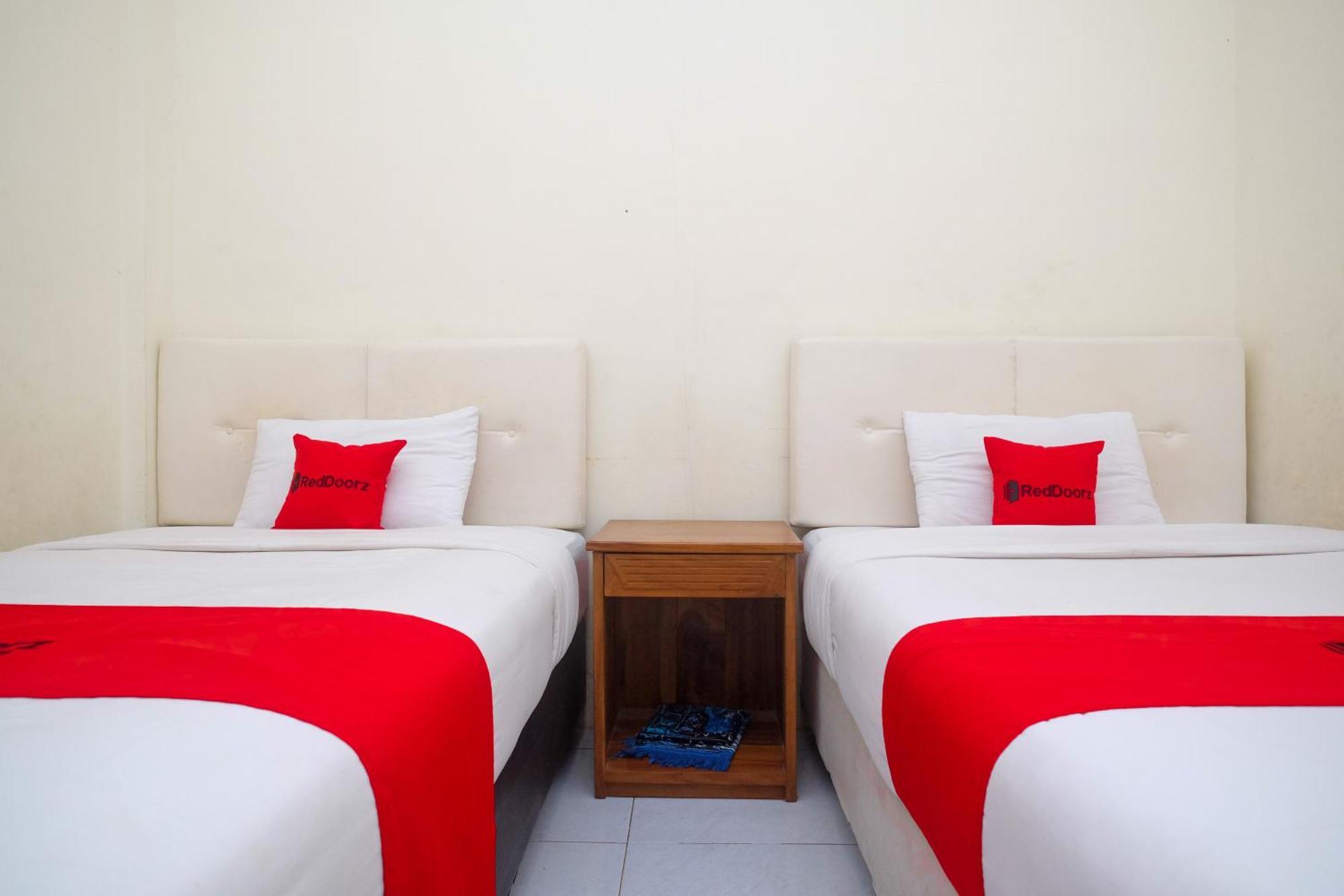 Reddoorz Syariah Near Pakuwon Mall Jogja Kejayan Exteriör bild